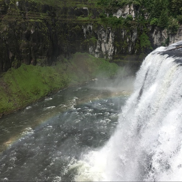 Meet your Posher, Angela - Picture 3 of 5